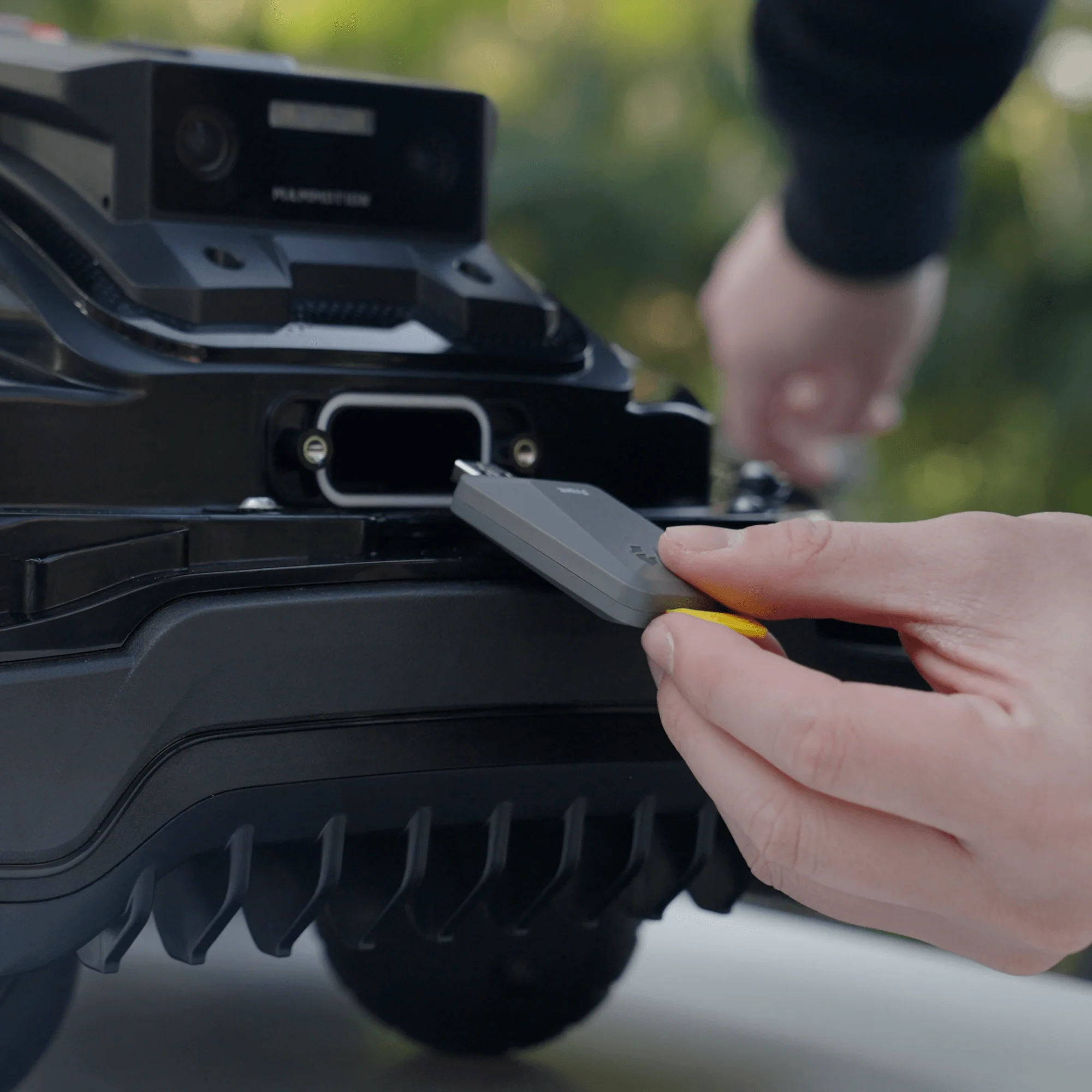 MAMMOTION 4G Module for YUKA mini - Image 3